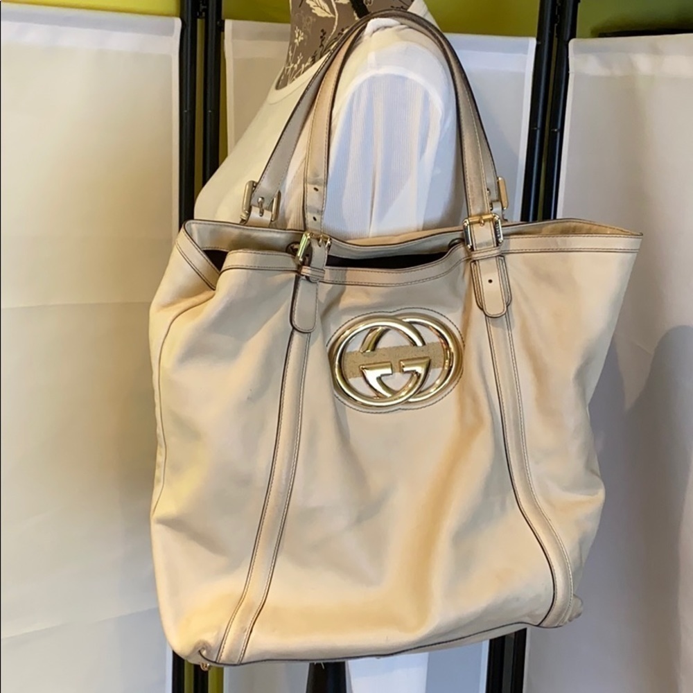 Gucci Cream Leather Britt Interlocking GG Large Shoulder Tote Bag - Picture 3 of 10